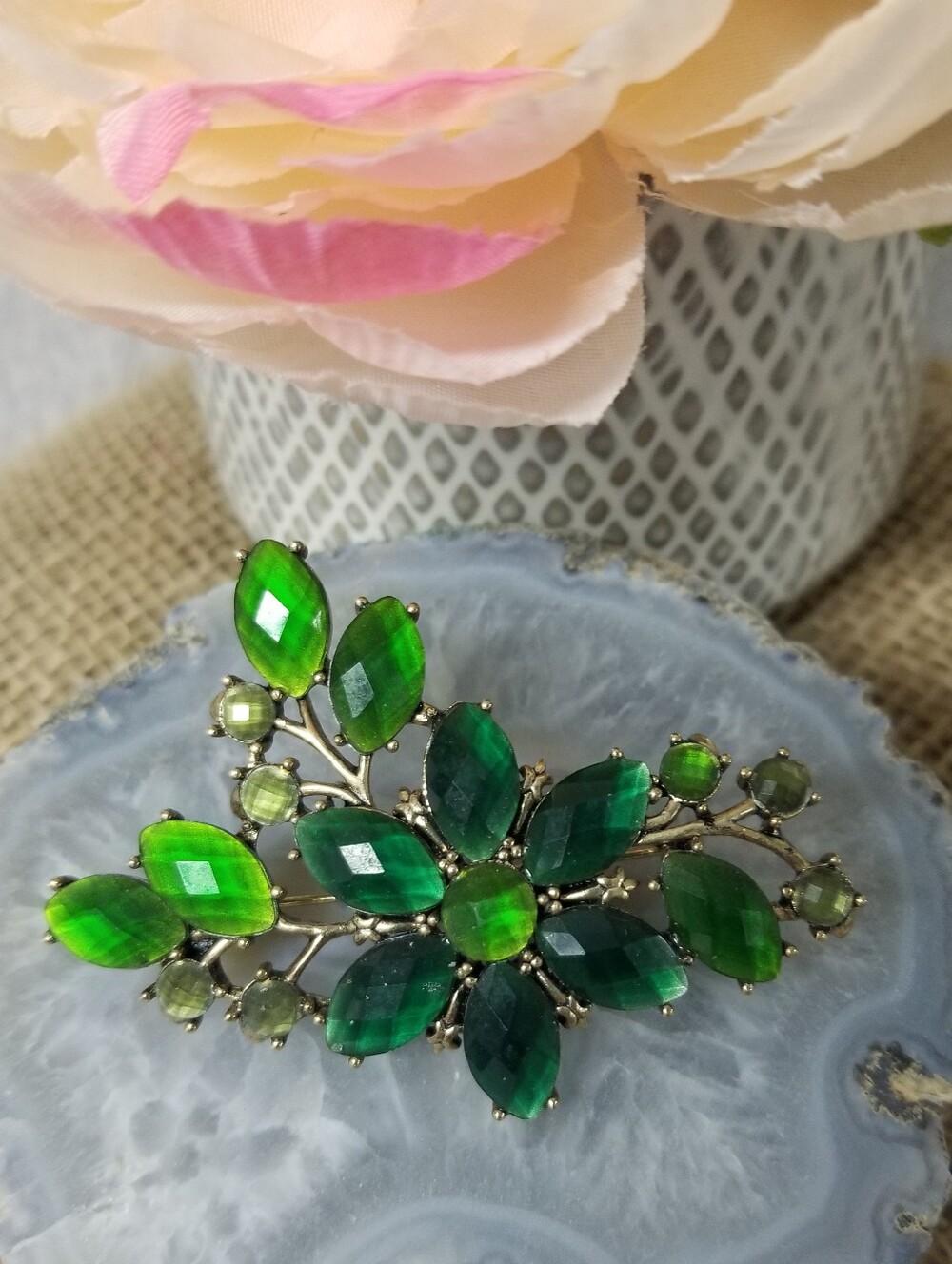 Vintage Emerald Green Rhinestones Flower Brooch
